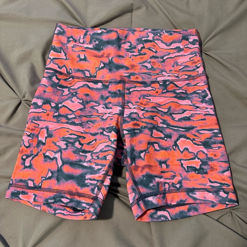 Lululemon Wunder Train Shorts